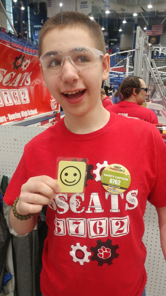 HillcatRobotics's tweet photo. #HDHSpride. We got a happy face for working safely https://t.co/UuuwYH4So1