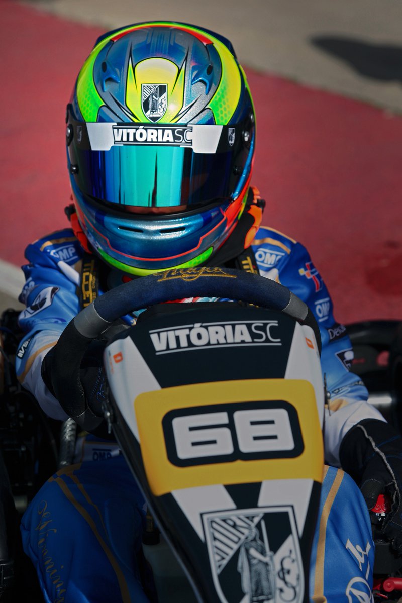 VitoriaSC1922's tweet photo. Temos #Conquistador nas pistas 💥💨 
6⃣8⃣José Pinheiro - @VitoriaSC1922 
Sabe mais 🚖 https://t.co/oMkzUeWX5J
#VSCRacing #Conquistadores #Karting https://t.co/VEkPdSWEKv