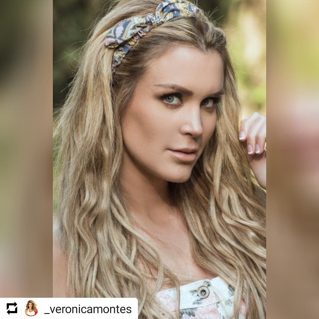 TeamMVeroMontes's tweet photo. Feliz viernes corazón!!!! #FelizFinde #TeAmamos #Verolovers #TuTeam

#Repost @_veronicamontes
•  •  •
A disfrutar de este hermoso viernes!! #veronicamontes #friday #viernes #weekend #happy #positivevibes 📸: @esquedachris 
Make Up &amp; Hair Style: @johnymakeup @santiago_urtiz https://t.co/8PtrHMOAES