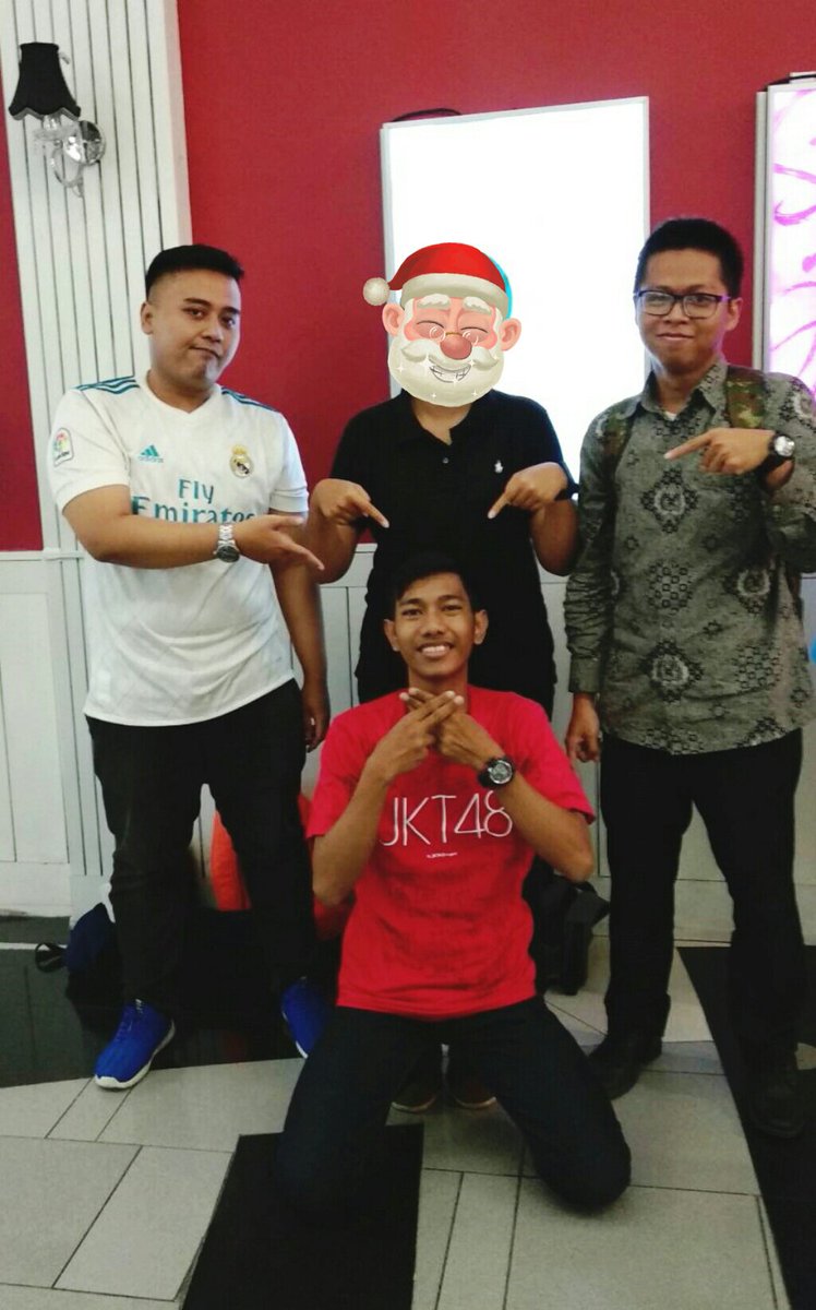 Congrats Kak <a href="/R_fathur10/">Hati Kosong~</a> buat MVP nya, ingat selalu pesan <a href="/S_SiscaJKT48/">bukan sisca</a> sayang terus yaa kak😆😆 #Salampantau