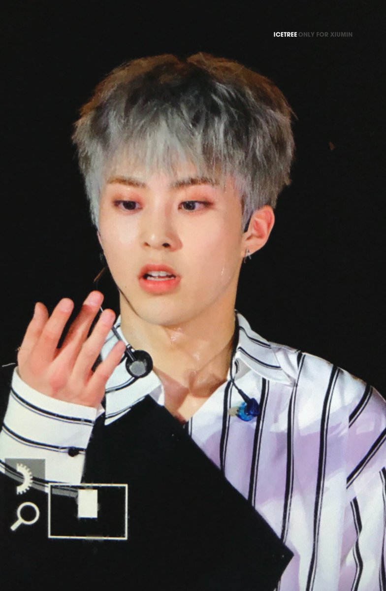 ICETREE326's tweet photo. 180406 SMT in Dubai #시우민 #XIUMIN @weareoneEXO 넘 좋아 넘 좋아 ㅠㅠ💕 https://t.co/rvAHnpM2EP