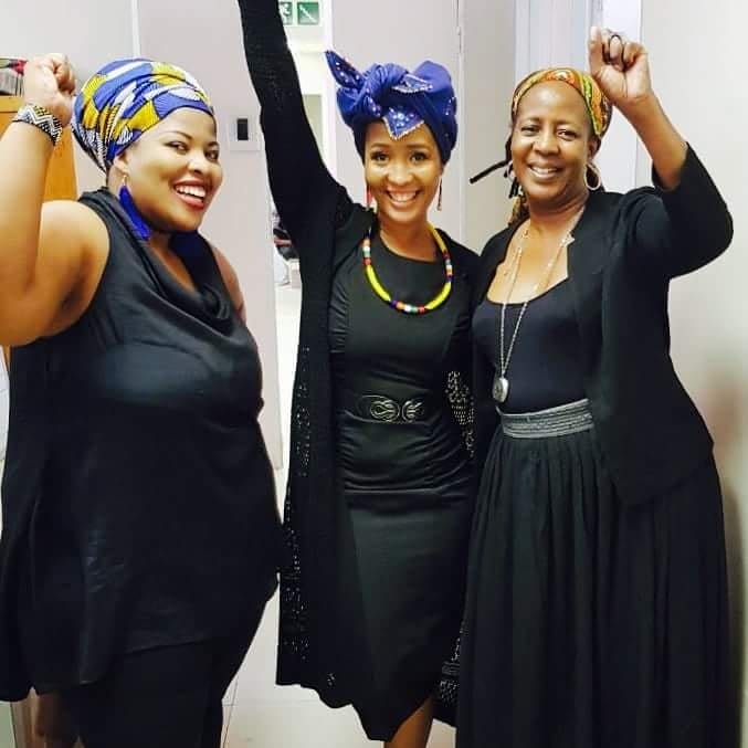 duduWagaG's tweet photo. #IamWinnieMandela #AllBlackWithADoek #RIPWinnieMandela #MotherOfTheNation #ootd #RestInPower #FreeStateWomen https://t.co/AMmbbjk96u