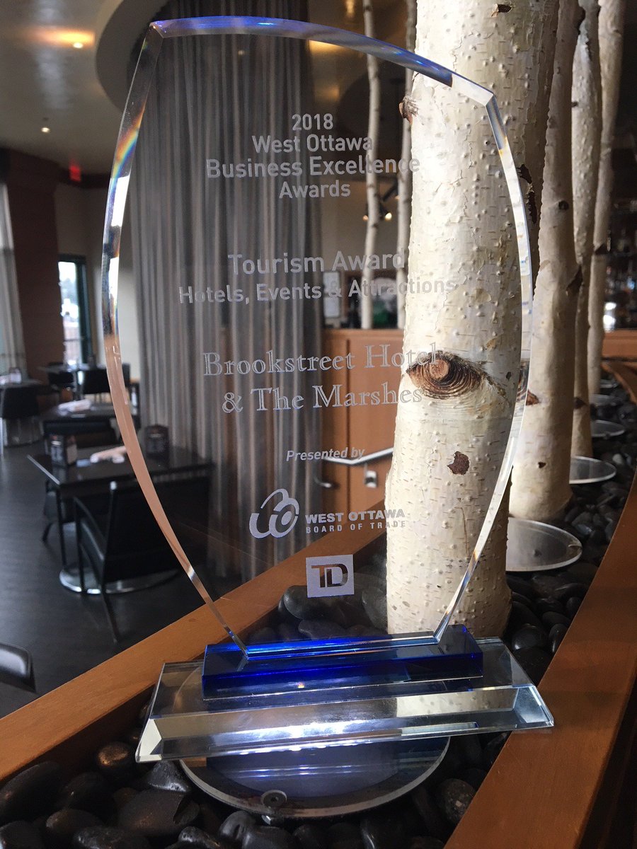BrookstreetOtt's tweet photo. Our team was having a lot of fun last night at the @WestOttawaBoT #WOBEA gala! Winning the #tourism #award for Hotels, Events &amp; Attraction was an added bonus. Many thanks to our amazing staff, loyal guests, partners &amp; great community, and everyone voting for us! #Kanata #Ottawa https://t.co/6meAGGUMe8