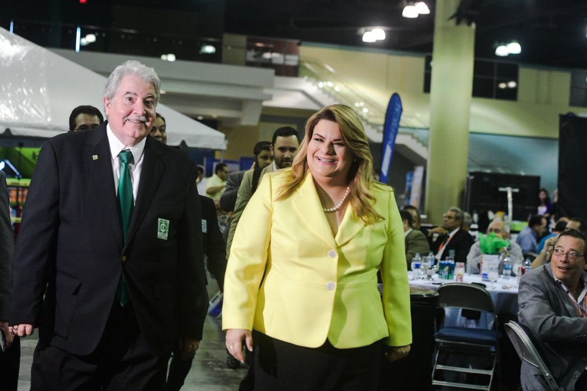 Jenniffer's tweet image. Al llegar al Mega Viernes Civil #MVC2018 del Instituto de Ingenieros Civiles del Colegio de Ingenieros y Agrimensores de Puerto Rico en el Centro de Convenciones.