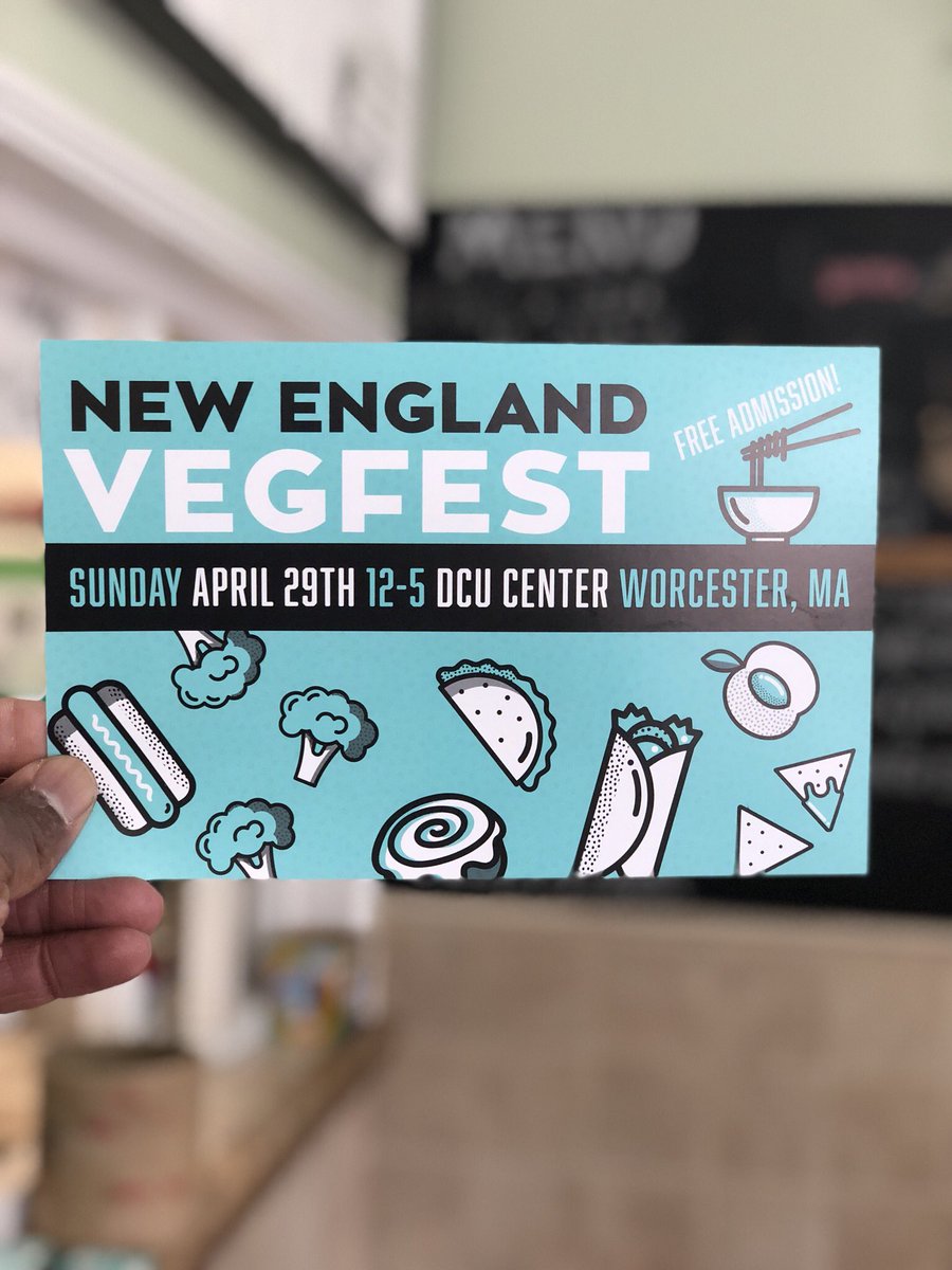 DeeWellsOSD's tweet photo. Getting ready for @VegWorcester on 4/29 from 12-5 pm at the @DCUCenter by grabbing lunch at @belmontveg1 🙌🏾🥗❤️ #worcesterma #heARTofMAss #ygetapproved #worcismajor https://t.co/WdYk46kWGt
