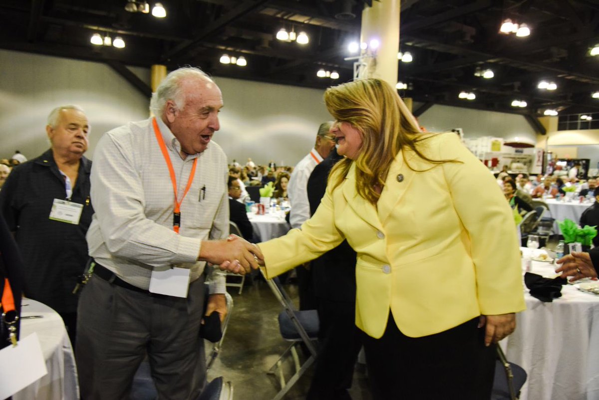 RepJenniffer's tweet photo. Arriving at the Mega Civil Friday #MVC2018 of the Institute of Civil Engineers of the College of Engineers and Surveyors of Puerto Rico at the Convention Center. https://t.co/qDUAbqHTXJ