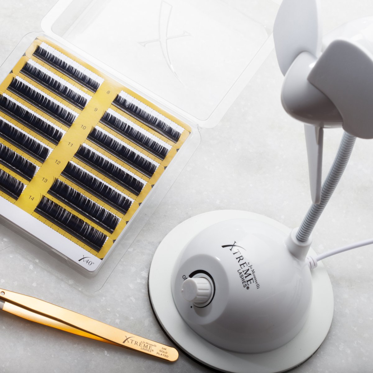 xtremelashes's tweet photo. With multiple speed settings, our ✨NEW✨ Air Flow Fan increases air circulation to help create a more optimal environment for lash application and creates a relaxing ambiance with a gentle breeze #xtremelashes #lashapplication #lashextensions https://t.co/y0QUmSNKHy