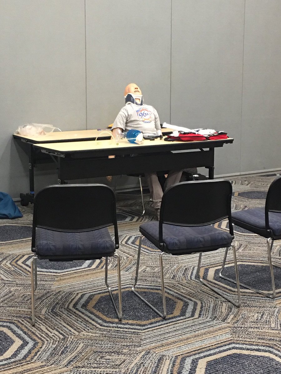 Brittni02Clark's tweet photo. He looks uncomfortable 🤔🤔 #TPATC skills station setup 🙌🏼🙌🏼 @hlt_BryanTrauma @CaligrlinNE312 @CreteMedic51 🏥🚑💨 #LetsDoThis https://t.co/XXFQoMuQb2