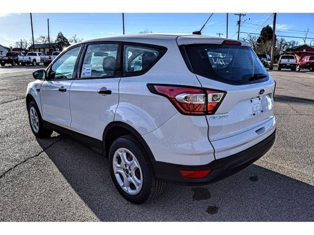 BigSpringFord's tweet photo. Our new 2018 Ford Escape S fits into your lifestyle! Come test drive it today. https://t.co/hPsWor3kMv #ford #escape #s #fordescape #bigspring #bigspringford https://t.co/IBgtebmVk1