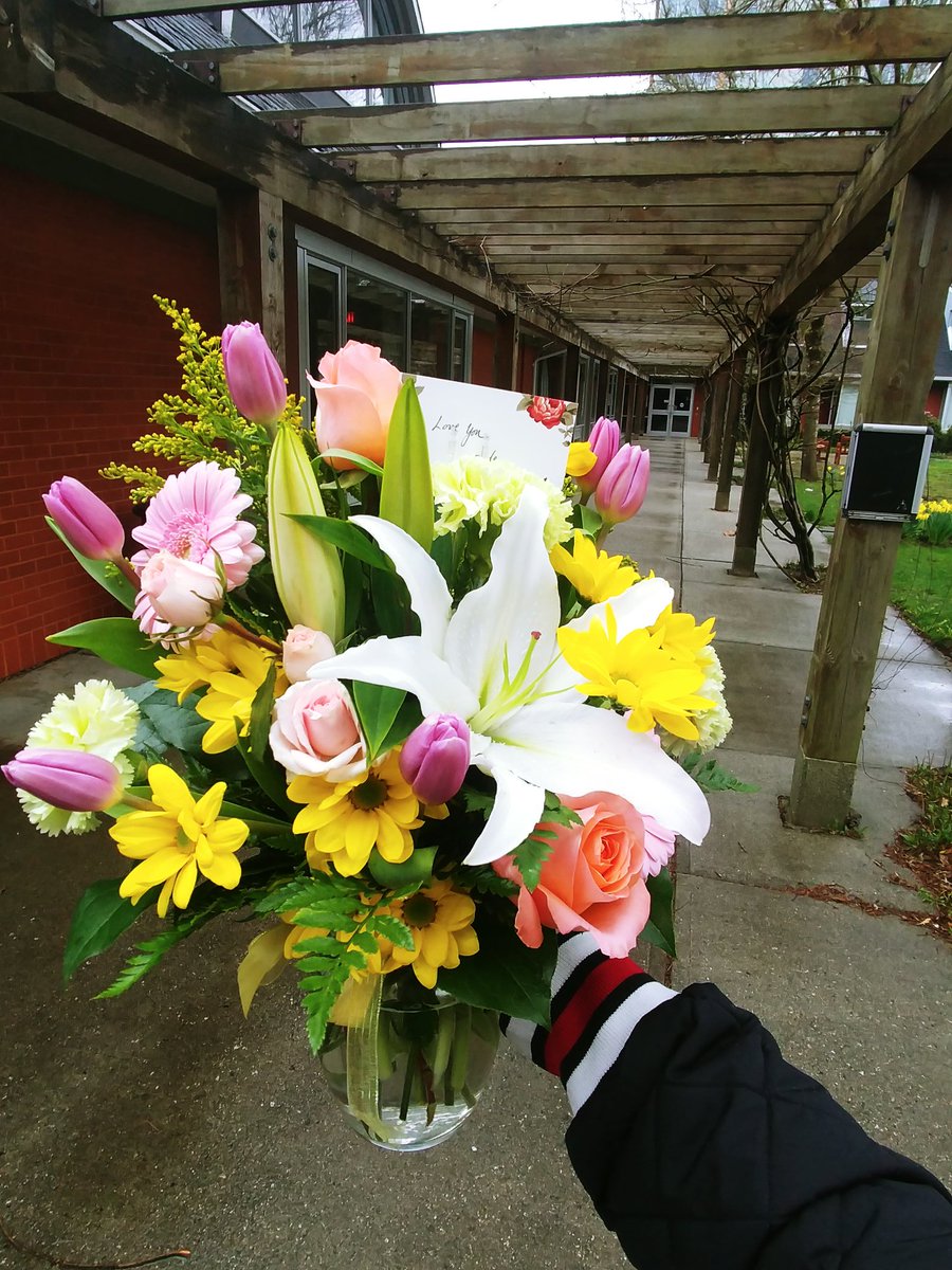 Aria Florist (AriaFloristYVR) Twitter