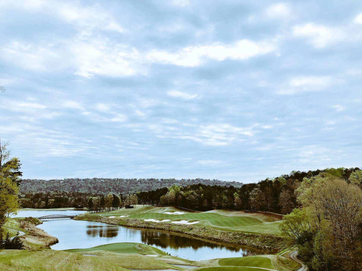4golfonline's tweet photo. Morning round at Ross Bridge. Simply stunning. #Alabama #MastersTrip #TrentJonesTrail https://t.co/cEbc0dJHVP