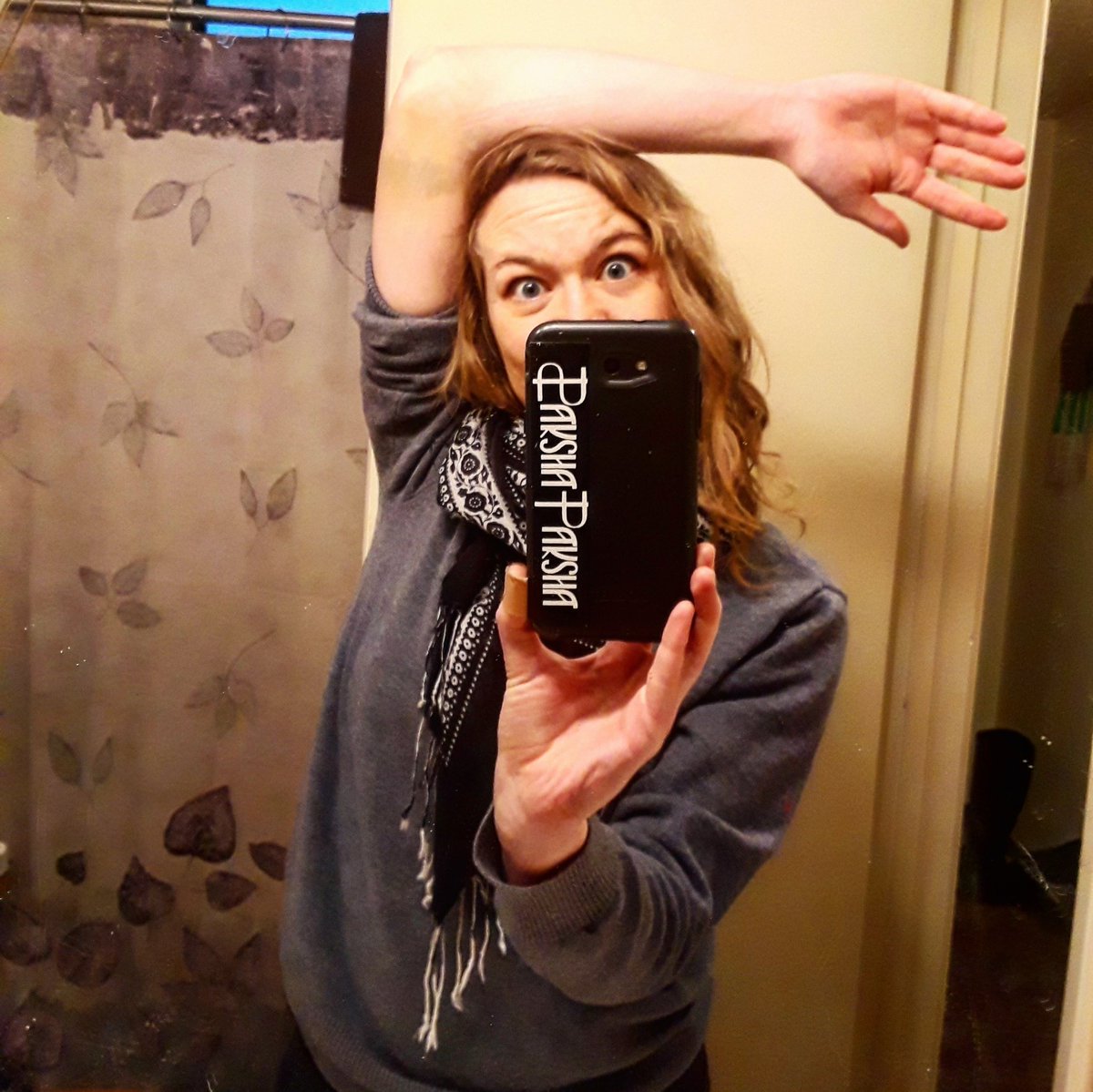 RakshaPaksha's tweet photo. #Bouldering is #dangerous 
Be careful, past Shaolin! https://t.co/yTBfa9dRbz