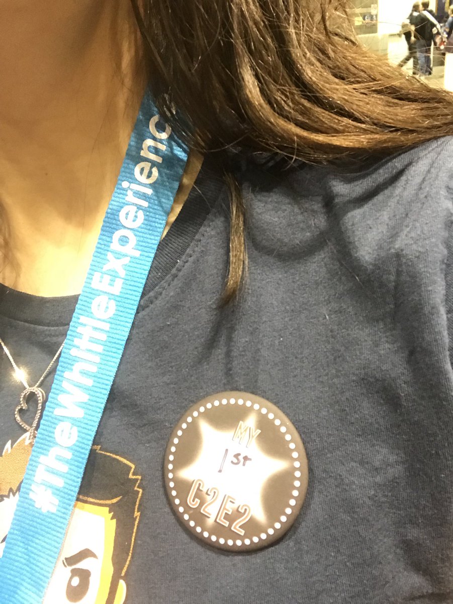 Kdub_s's tweet photo. Having a blast at #C2E2 #1stcon #TheWhittleExperence @LckyRoll7 @AbsolutTwilight https://t.co/hHFXuFuqJb
