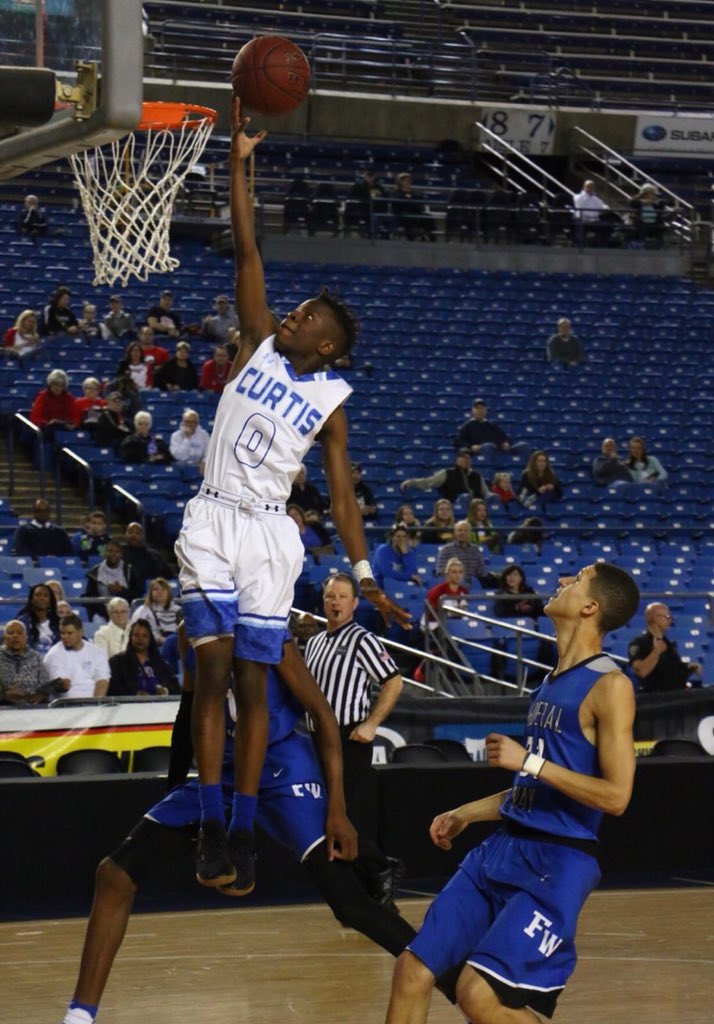 CoachWhiteUSD's tweet photo. Please help our @LaneTitansHoops Men’s Basketball Program officially welcome the tenacious Tashon Brown (@Jb1Tay) to the Titan Family! “Tay Tay” is from Tacoma, Washington and graduated from Curtis HS. Go Titans! #LaneccMBB #Lanefoundat18n https://t.co/WMojSJ0EYo