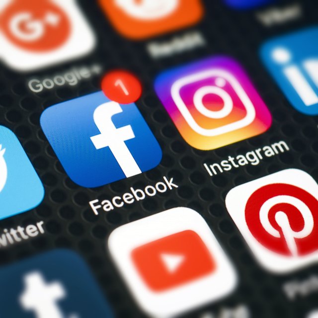 Facebook and Instagram are making changes that can affect your use of Socialdraft. 

Learn more about it by visiting: 
socialdraft.com/instagram-face…