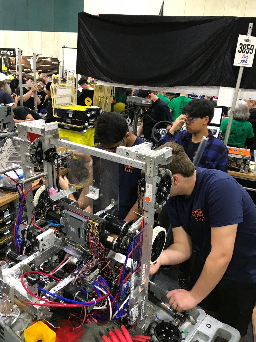 WPRobotics's tweet photo. Retrofitting iterated parts and doing maintenance. #cvr18 #omgrobots https://t.co/wqb0fbxhAs