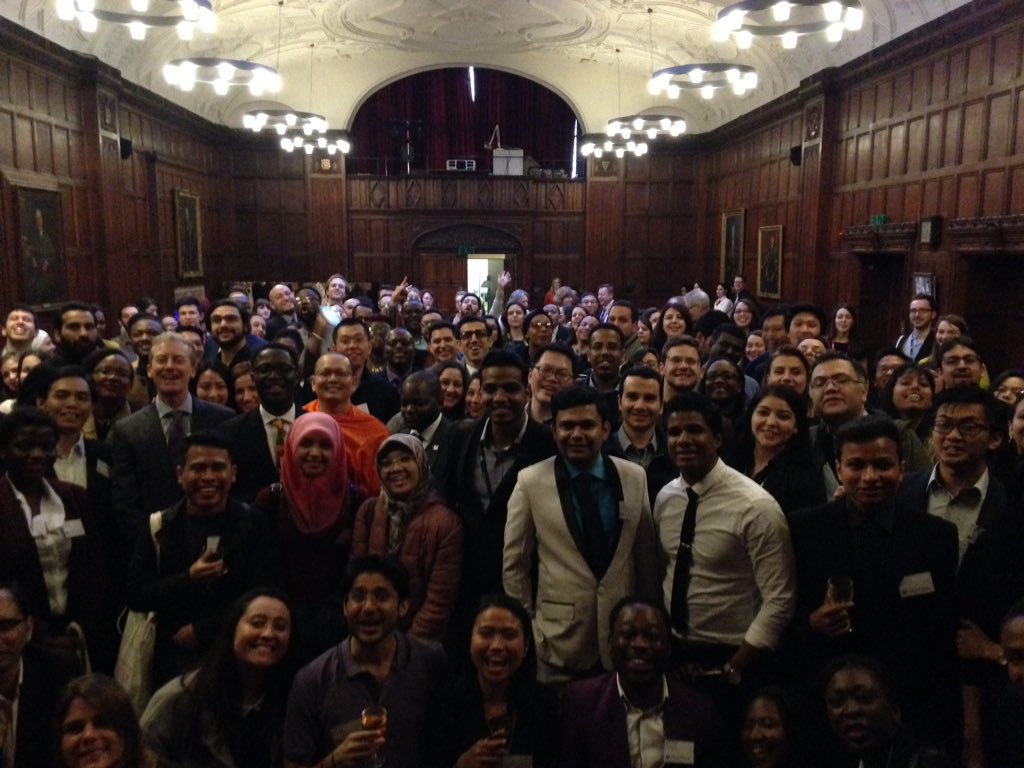 CheveningFCDO's tweet photo. Well-earned refreshments at #CheveningConference18! Thanks to @BristolUni for hosting, the @foreignoffice, our inspiring speakers, fab scholar presenters and all conference attendees - we hope you enjoyed the day! https://t.co/LJFvvWT6BP