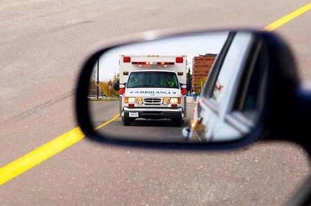 AmitHPanchal's tweet photo. Always Give Way to Ambulance! You Can't Give a #Life, But You Can #SaveLife... #RoadSafety #CitizenFirst https://t.co/7WAa8Ddut8