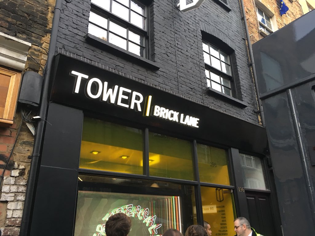 Hatch about to open for <a href="/TowerLondon/">TOWER London</a> &amp; <a href="/VANS_Europe/">VANS Europe</a> for A Tribe Called Quest collection launch!!