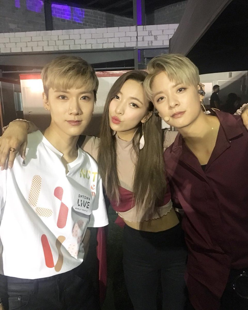 JustTEN_TH's tweet photo. [OFFICIAL] 180407 hermosavidaluna's IG update (รุ่นพี่ลูน่า f(x) ) - 
ไม่มีอะไรที่ทำไม่ได้ น้องเล็กที่น่ารัก เตนล์ 🤗
#NCT #TEN #TEN_NEW_HEROES #NEW_HEROES #เตนล์ #텐
https://t.co/xzyA6x7cSt https://t.co/anyXQvUTYf