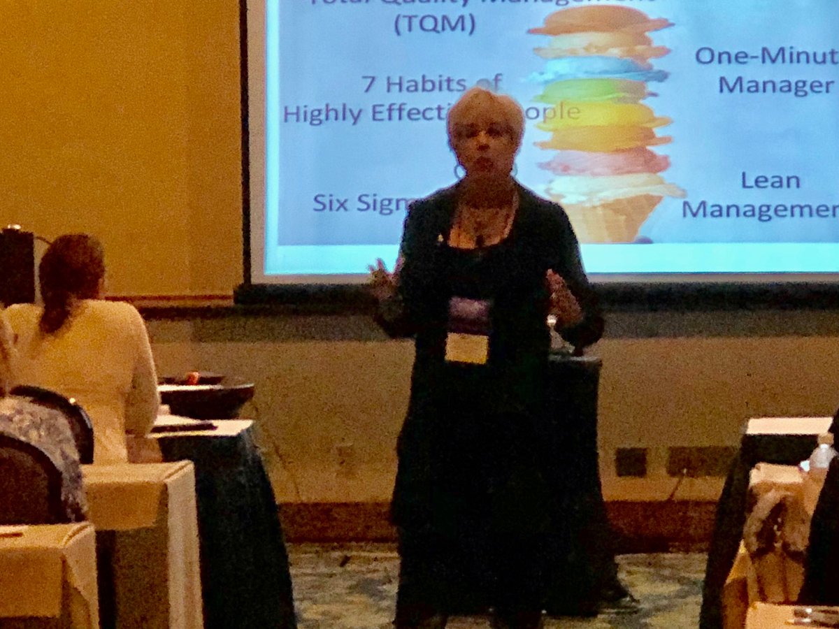 Getting2Clarity's tweet photo. @Marty Stanley is sharing Navigating the New Reality in HR! #lashrm18 https://t.co/Dfi22NfsGn