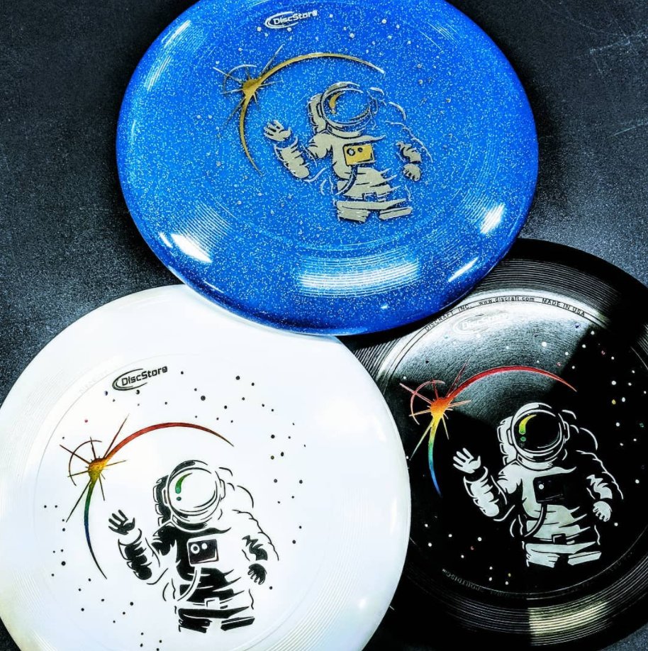 Freebie Friday - RT for a chance to win our new "Disc Space" disc! #ultimate