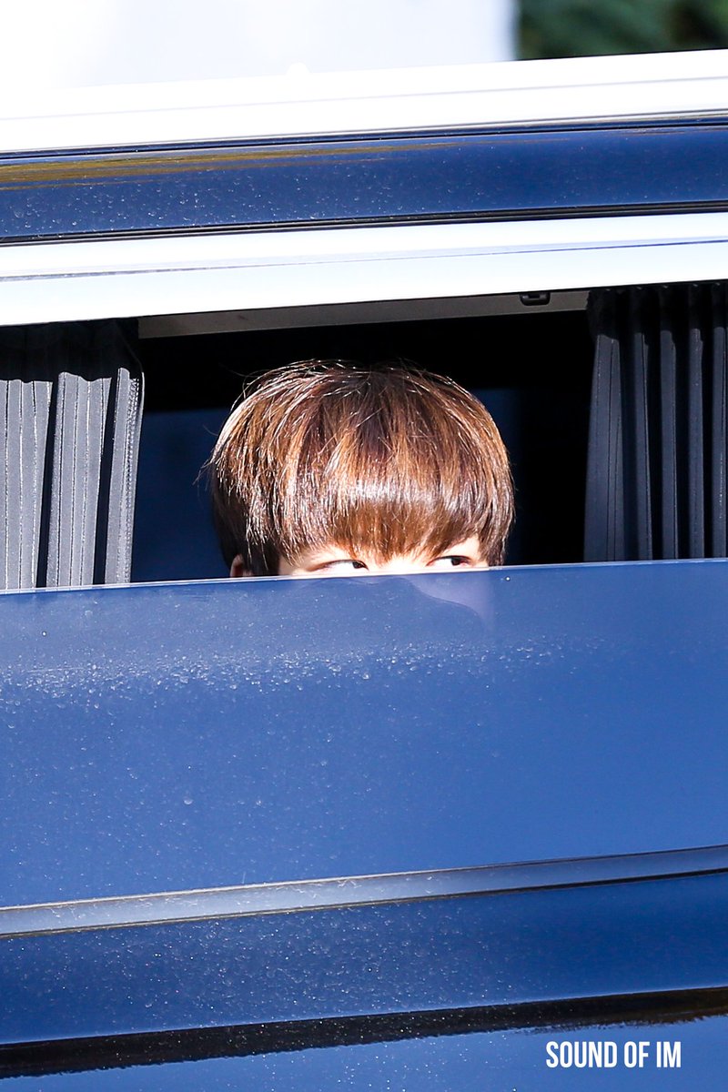 SOUNDOFIM's tweet image. 171114

Peek-a-boo  🦊

#기중 #김기중 #유앤비 #아이엠 #IM #UNB #KIJUNG