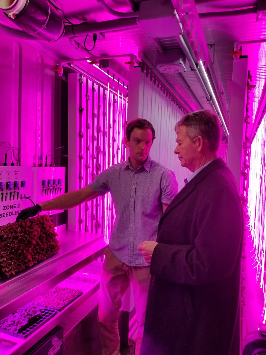 CoeurGreens's tweet photo. We were honored to tour Couer Greens FRESH LETTUCE Farm 1 with Idaho Lieutenant Governor Brad Little this morning, followed by a tour of the Couer Tech Campus, and Farm 2 getting planted with a fresh batch of BASIL. #idahopreferred #realfood #edibleidaho https://t.co/L4JQbcc0k6