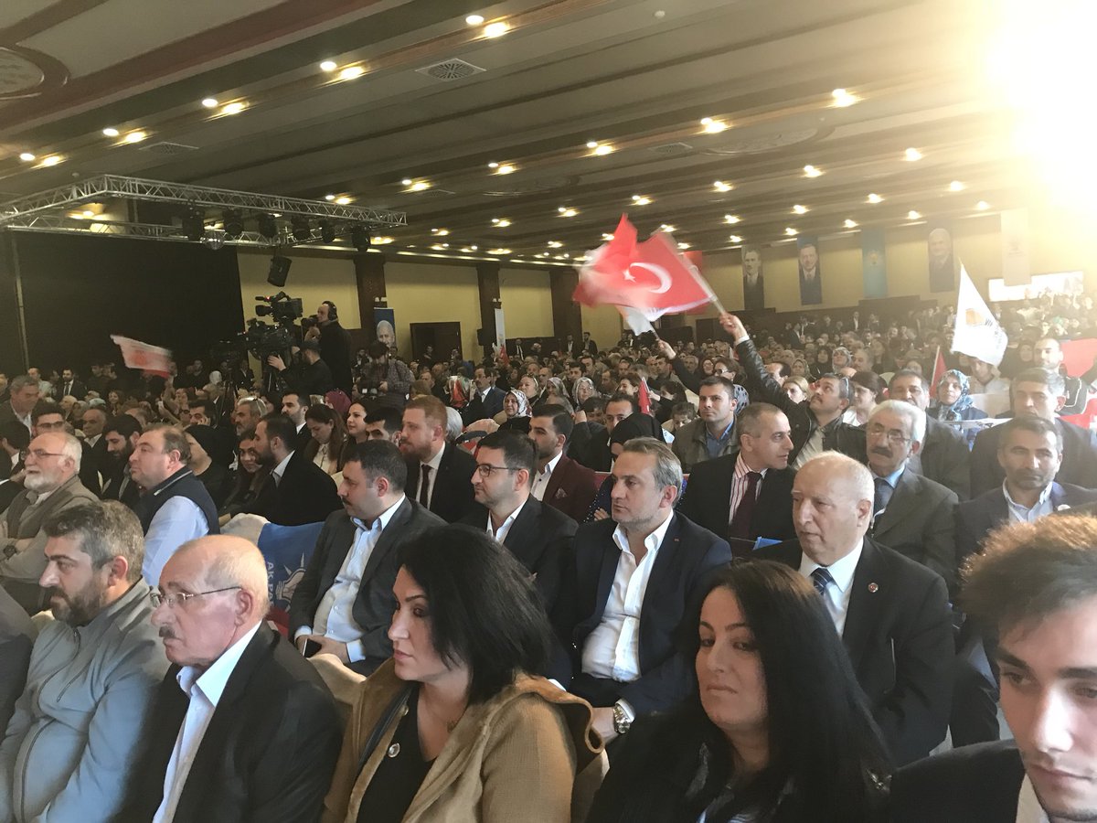 GokselE's tweet photo. Ak Parti Büyükçekmece 6. Olağan kongremize katıldık. Yeni dönemde görev alan yönetim kuruluna başarılar dilerim. Büyükçekmece’ye Ak belediyecilik çok yakışacak... https://t.co/vGUz0Brlpd