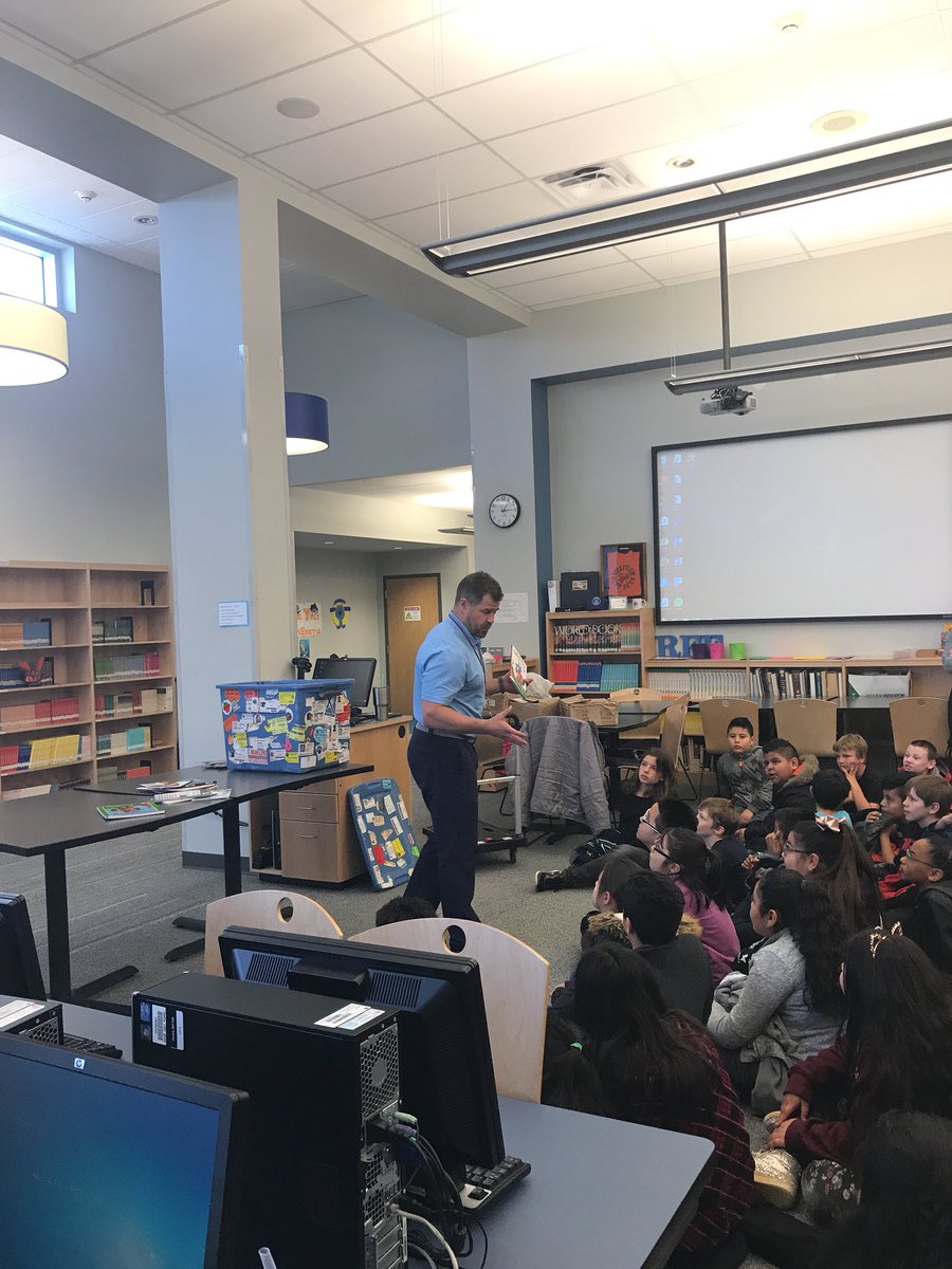 MCoop04MA's tweet photo. Students @WestviewElem got to meet an author today. Thanks Coach Sloth for visiting and sharing your stories with us! https://t.co/U98Q2a1wrj