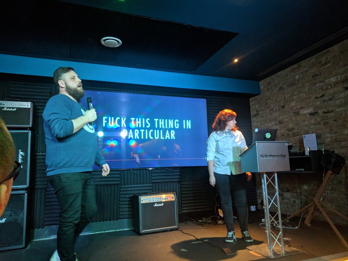 elibelly's tweet image. #componentDidSmoosh is off to a great start 😍😍