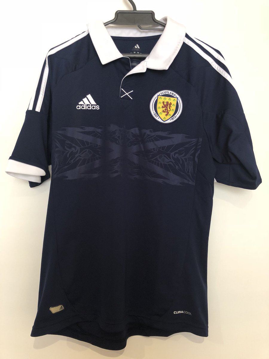 CamBtrg's tweet photo. @LaCasacaBlog #ViernesTematicoLacasaca #VTLC #CasacasSinMundial Escocia, Rusia y Colombia https://t.co/lxIGAiiFa9