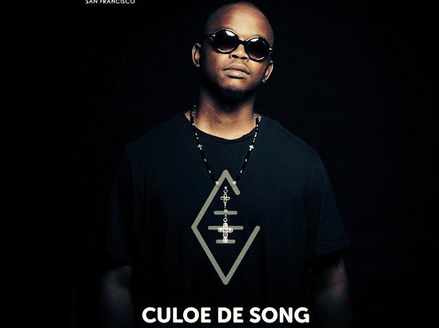 lebohangmhlts's tweet photo. Love this man
#Deepmaster
#Electromaster heeeeeee im inluv with deep house https://t.co/GeqWwKCoDu