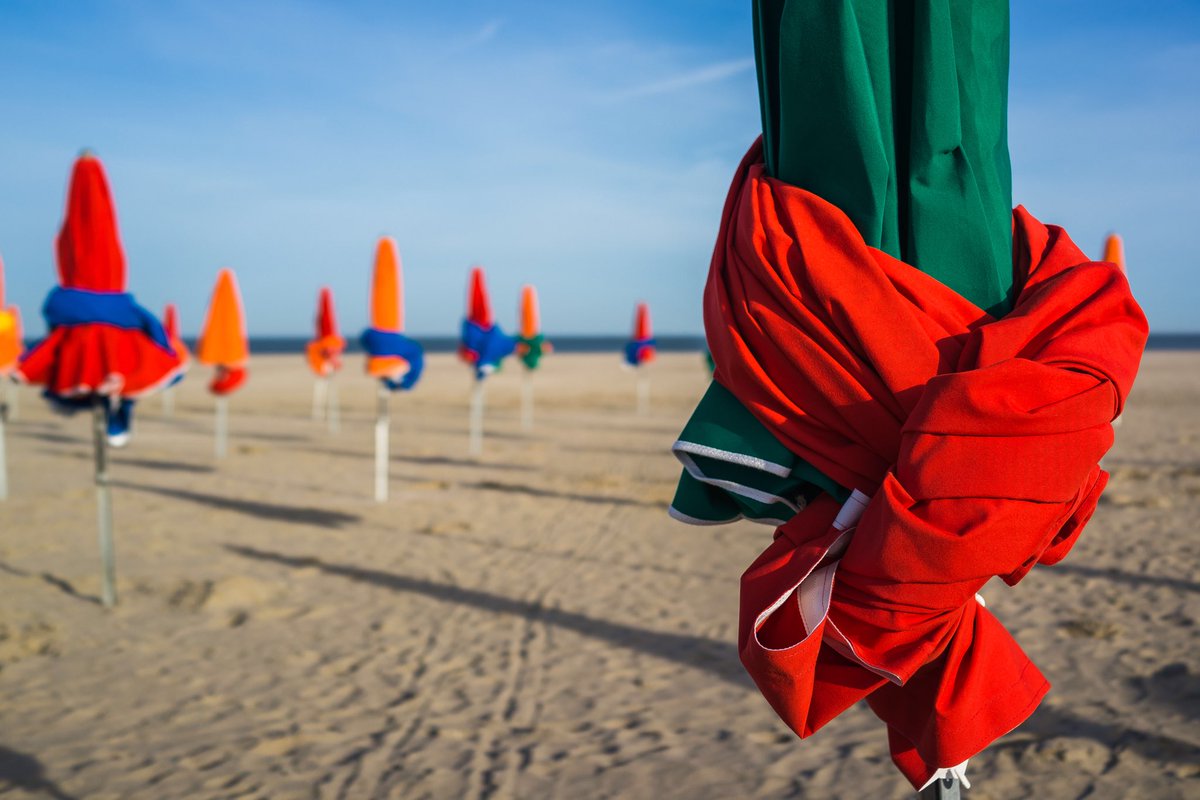 Justine_Jcq's tweet photo. Les parasols et le soleil étaient de retour aujourd’hui à #Deauville ⛱🌞
#springisintheair https://t.co/DoxFbOubmn
