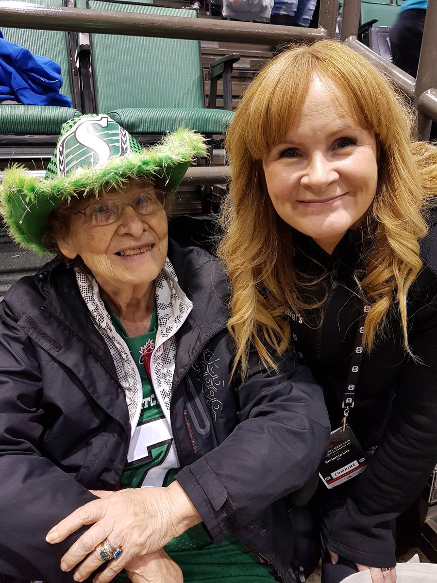 LitzWpg's tweet photo. A big happy 87th birthday to this lovely lady (and mom to @GreyCupBound) that I had the pleasure of meeting at #MarksCFLWeek!! Hope you have a lovely day!! https://t.co/uBQcAyw2uo
