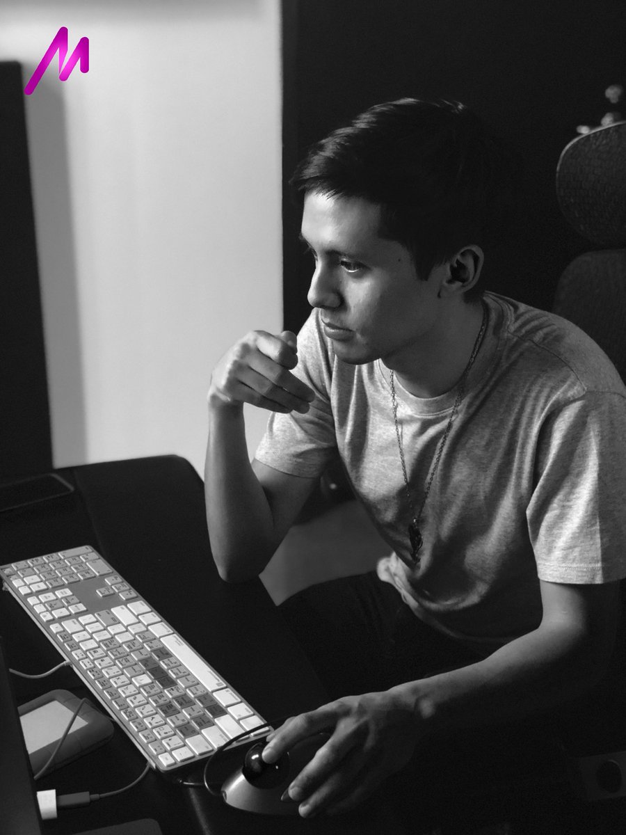 Matrix_Sessions's tweet photo. “All these things you’re showing me are so minor but they’re making the biggest difference to my music.” - @coleplante https://t.co/qzqd5wxPAV
