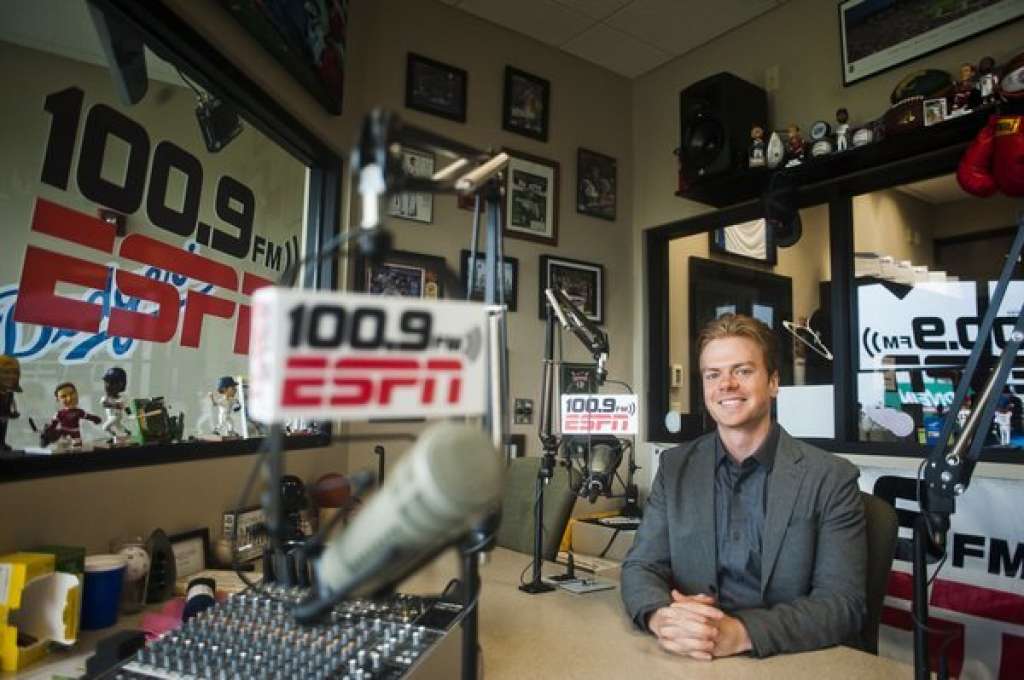 1009TheMitt's tweet image. Our guy @CJVosters was all over the place this winter with the @BigTenNetwork &amp;amp; @NBCSports. Check out his story in the @MDN. ourmidland.com/sports/article…