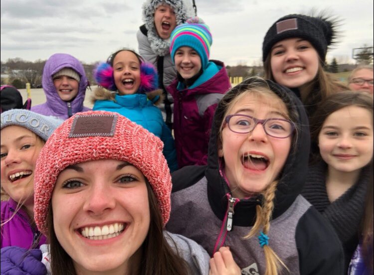 CUIDutchBrigade's tweet image. Hoorah Day spent with Central College’s future Hoorahers @ PC Grade School &amp;amp; Jefferson Intermediate! #DutchBrigadeHoorahDay #HoorahDay