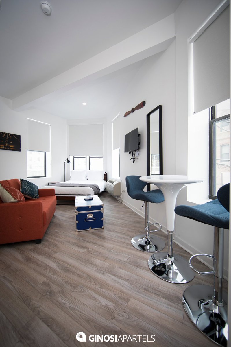 Over 52 million people visit #Chicago every year! 
We've got 2 apartels in Chicago - The #Ginosi Plymouth Apartel, and The Ginosi #747 Apartel. You can choose either of these on your next trip to #TheWindyCity.