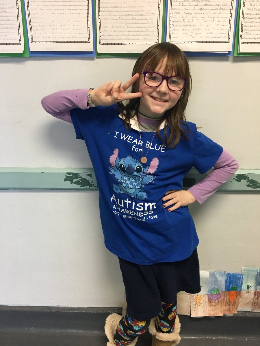 AdiShmuelSLP's tweet photo. Wearing blue for #AutismAwarenessDay @LoudenslagerES @PaulsboroPublic https://t.co/2RqMS4nCiW
