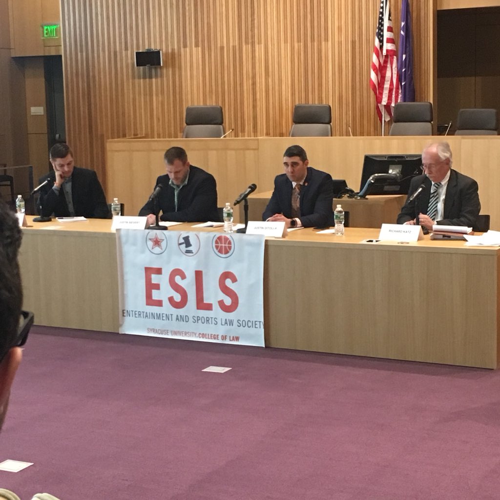 CuseESLS's tweet image. Last panel-@Justin_Sievert from @SievertWerly, @JustinDiTolla from @syracuse &amp;amp; @katz_richard from @KMGSportsMgmt speaking on NCAA amateurism &amp;amp; anti-trust issues #ESLSSymposium2018 #Entertainment #Sports #NCAA #Syracuse