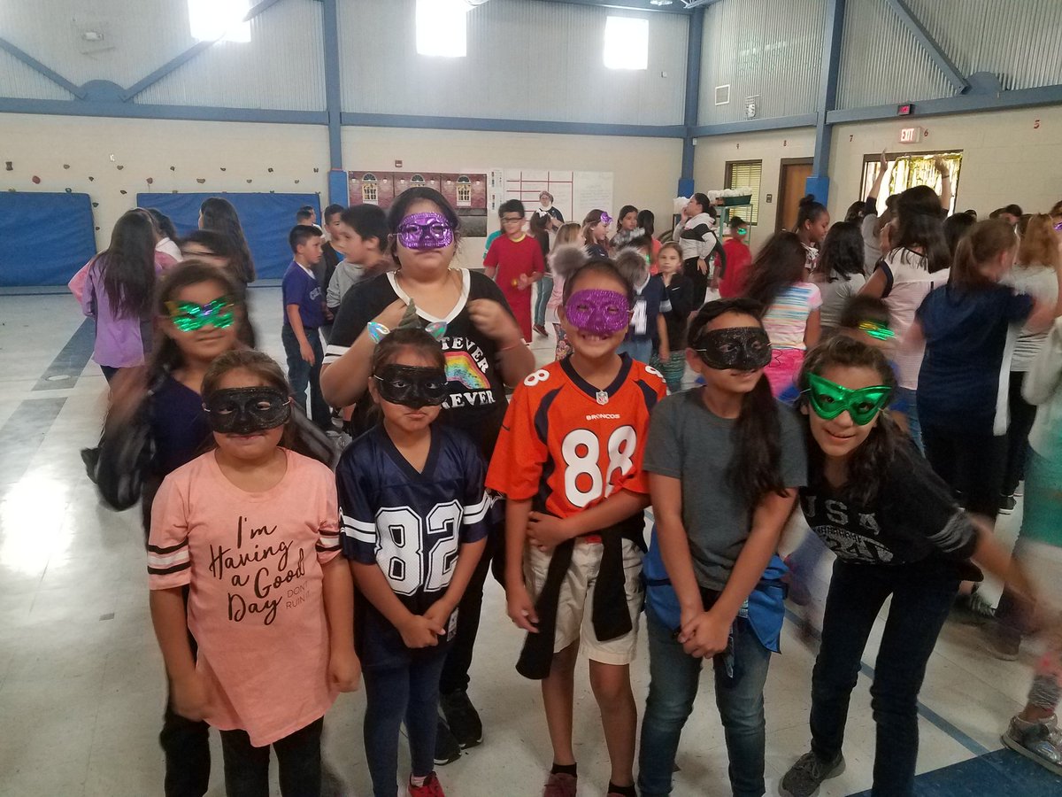 banda_sv's tweet photo. Celebrating perfect attendance at Sam H. with a masquerade dance. Can you guess who? https://t.co/ZizLxVq5A6
