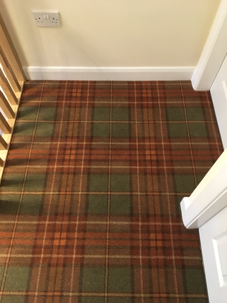 hdcFlooring's tweet photo. Loving this recent Hall, Stairs &amp; Landing installation 😍

@KarndeanFloors Van Gogh LVT laid in a herringbone to compliment the striking @BrintonsUK Abbeyglen Cavan Plaid carpet https://t.co/o7vlpDokfk