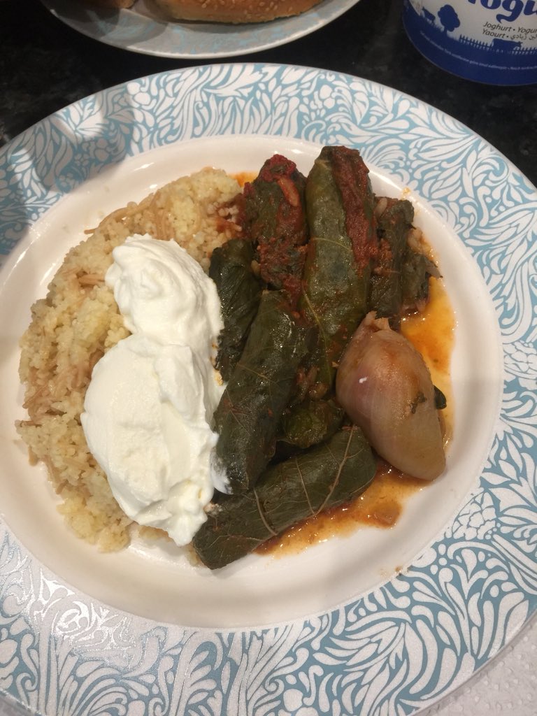 safbayram's tweet image. #simplebuttasty #cypriot cooking #dolma #dolmades 👌🏻 #familytime