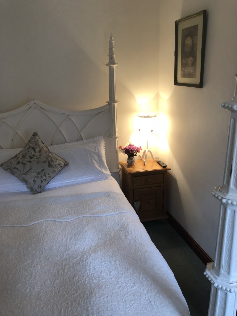 nessiemonster71's tweet photo. @shepherds95 absolutely love our room for the weekend https://t.co/4t257KqywW