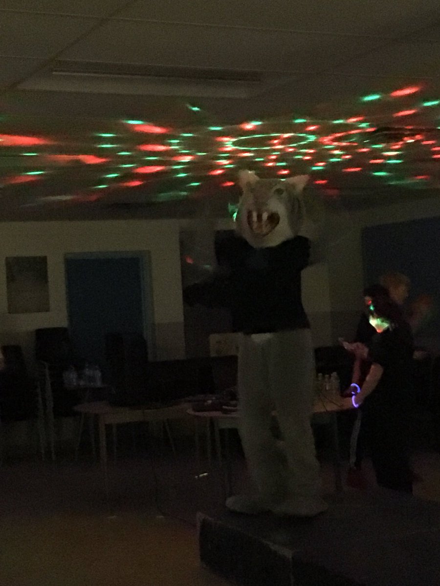 Lynn Cope tweet media