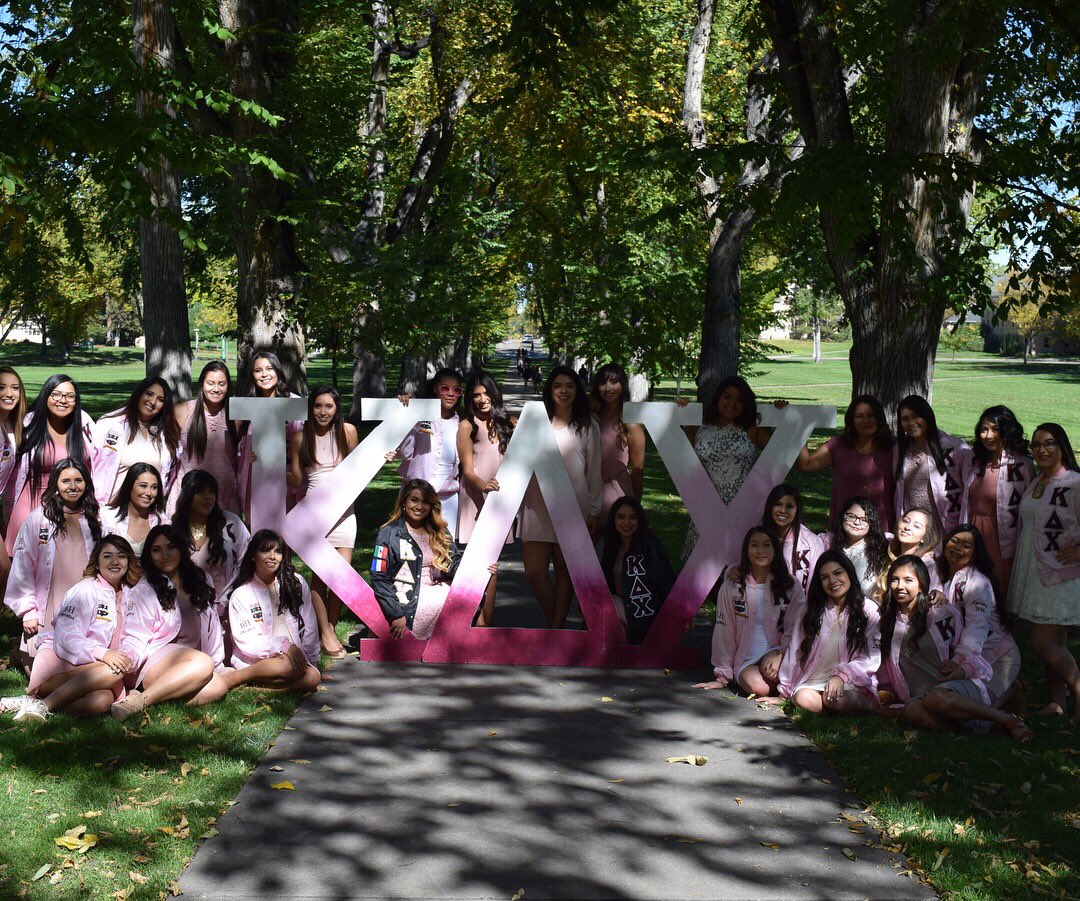KdchiCSU's tweet photo. Today we celebrate an organization that began 31 years ago, 4 women came together &amp; paved the way      
so other strong, beautiful women could  find a place on college campuses. Happy founders day to all of our Too Hot, Too Kute sisters✨🐧🌷 https://t.co/QV4bWRwRpc