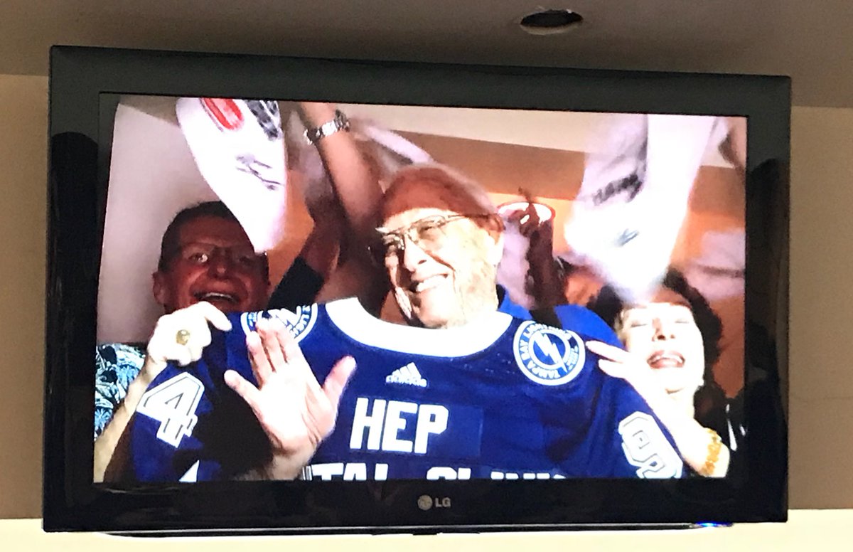 BillGoede's tweet photo. Way to go Doc Johnston! $50k to @HEP_Homeless #DrilledIt https://t.co/Ys4R1K8XIx