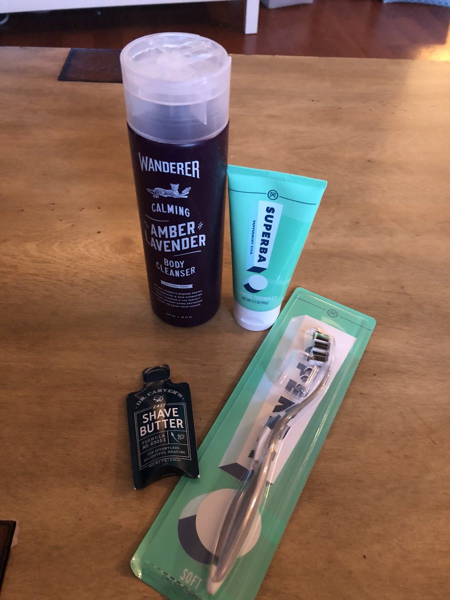 PapaMexoid's tweet photo. Finally using my @DollarShaveClub gift card from @FunkyColdLaura. Just finished my trial. Ready to take it to the next level #freshbreath #freshsmelling https://t.co/vkuHtzqlc5