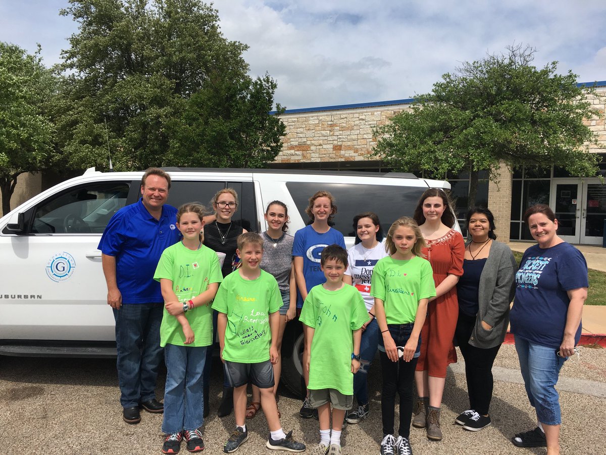 VBarbosaTX's tweet photo. Headed to state!  Good luck to the GISD Destination Imagination teams! We are proud of you. @GeorgetownHS @PickettPioneers @GeorgetownISD @HeartOfTXCPSO https://t.co/iw67QvlV0S